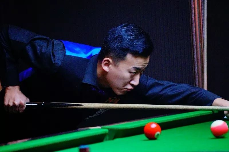 火如荼地展 火如荼地展