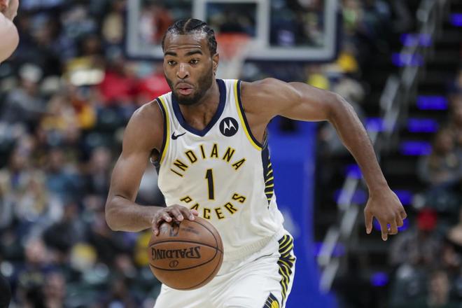 辽篮逼近前 辽篮逼近前